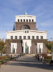 Jiřího z Poděbrad Square